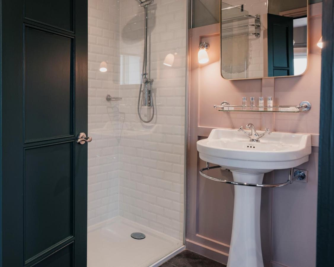Fisherman'S Haunt Hotel Christchurch  Extérieur photo