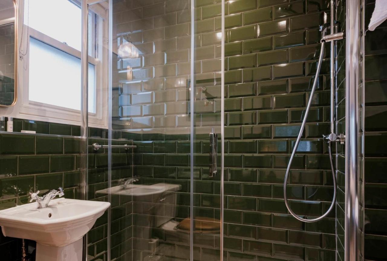 Fisherman'S Haunt Hotel Christchurch  Extérieur photo
