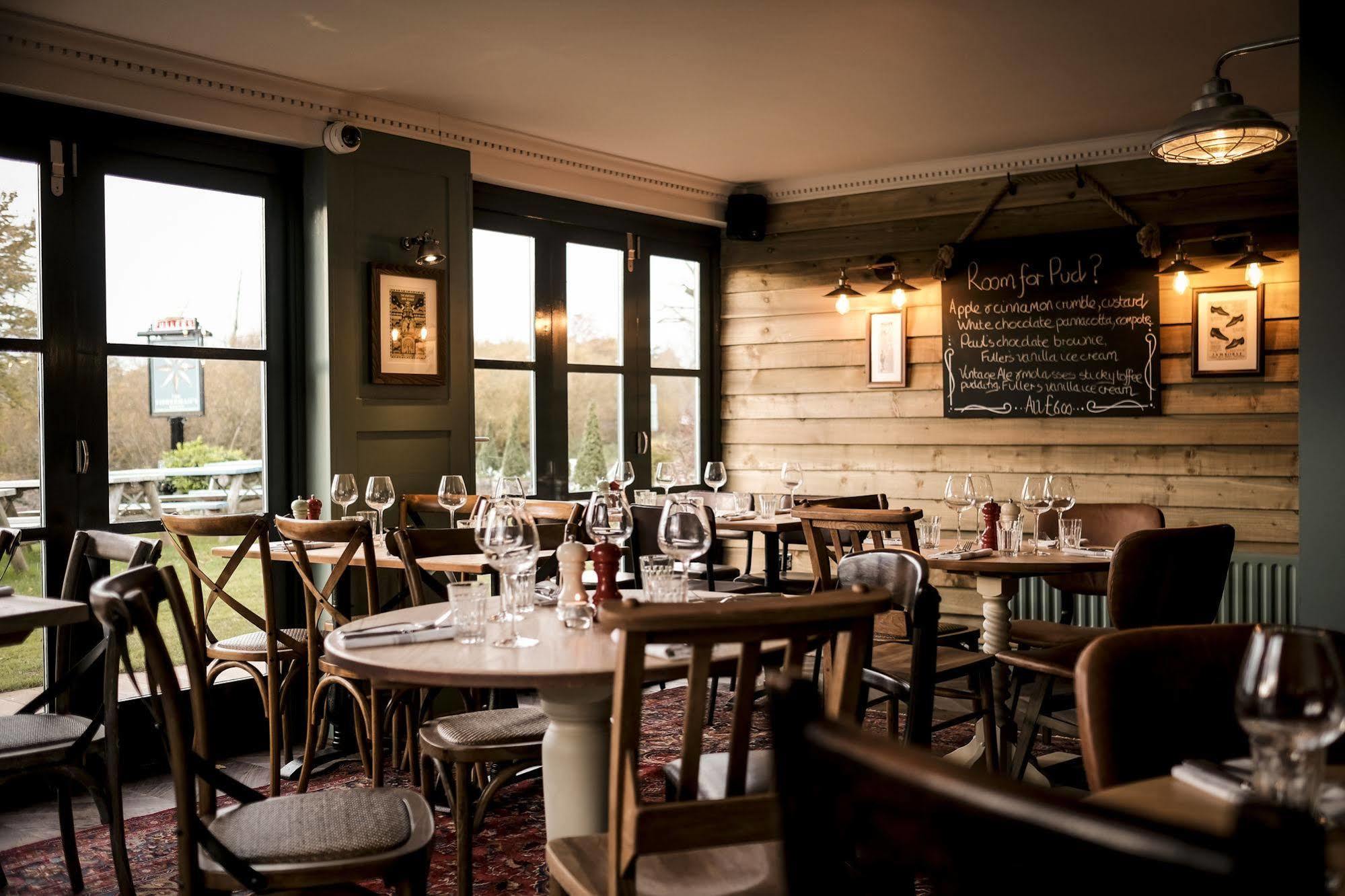 Fisherman'S Haunt Hotel Christchurch  Extérieur photo